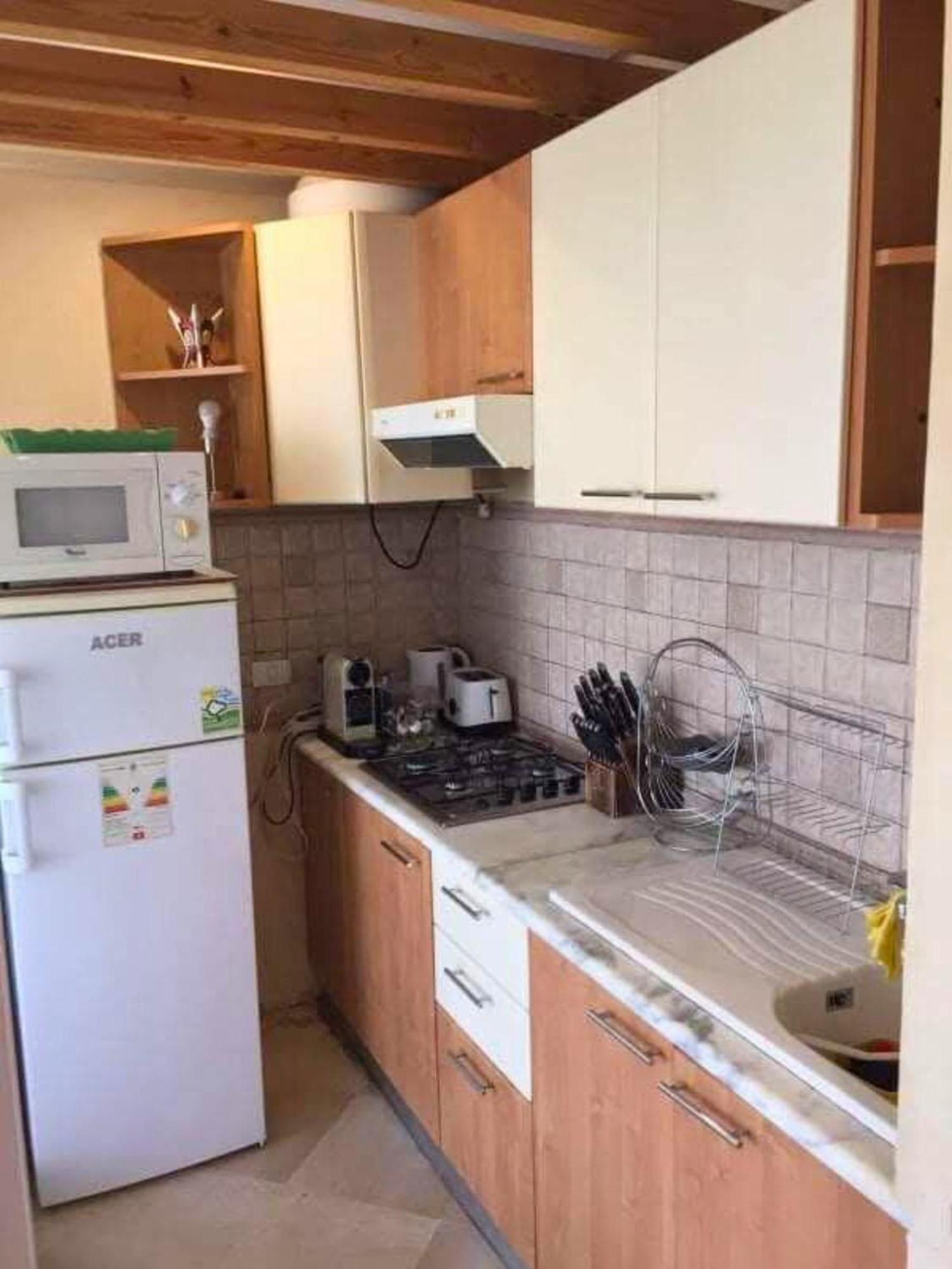 Luxe - Ennasr 2 - Wifi - Pres De Toutes Commodites - Hedi Nouira Street