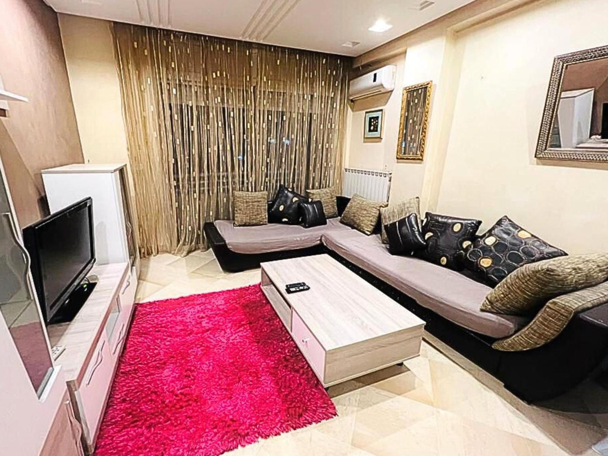 Luxe - Ennasr 2 - Wifi - Pres De Toutes Commodites - Hedi Nouira Street Appartement